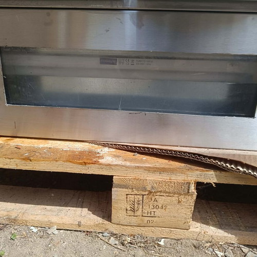 Stainless Steel Refrigeration Cabinet Used With Hinged Doors