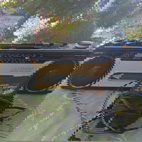 Φορητό ραδιοκασετόφωνο Sanyo MS320L μεταχειρισμένο, vintage