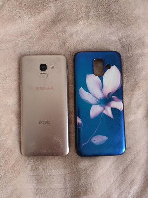 Sansung Galaxy Duos for spare parts used, gold color with case
