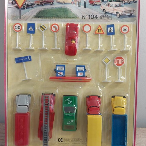 Joy Toy 104 car set new, pack of 12 cards