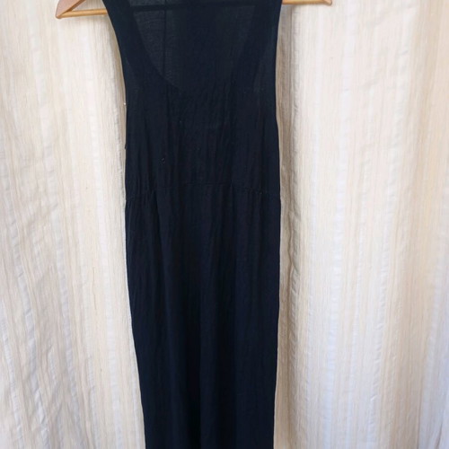 Black dress like new, thin flannel fabric, size M/L