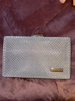 Bag to Bag silver evening clutch like new