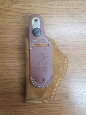 Vega Holster IA324 gun holster like new, suede leather