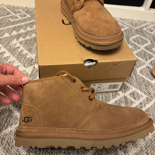 Ugg boots new, size 37, brown