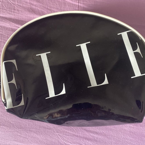 Toiletry bag like new