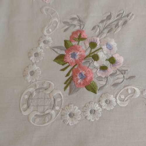 Handmade square cloth like new 85×85