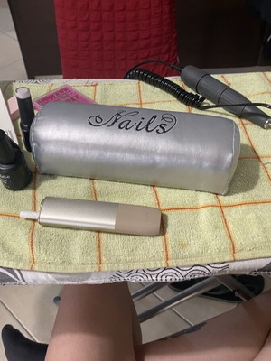 Nail materials like new