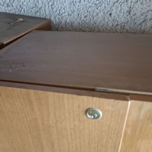 Διφυλλη ντουλάπα μεταχειρισμένη από βαρύ νοβοπάν 16 μμ