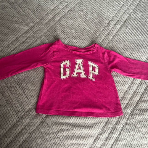 Gap fuchsia baby shirt size 2