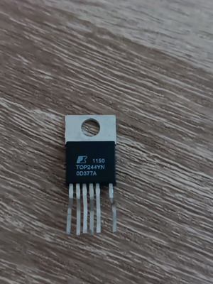 Power Management IC TOP244YN new, Off-Line-Switcher 230VAC 65W TO-220-7C