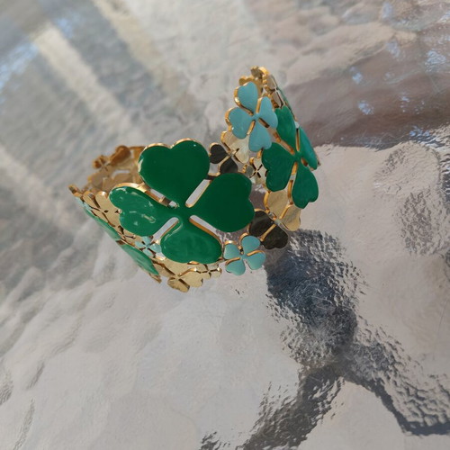 Steel Bracelet Cuff with Green Four-Leaf Clovers, New