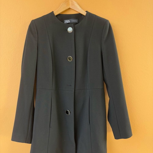Zara black women's coat size M like new