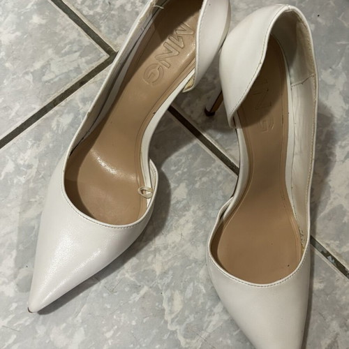 Mango white pumps size 40 used