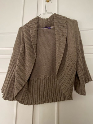 Mexx knitted cardigan used, beige, size M with short sleeves