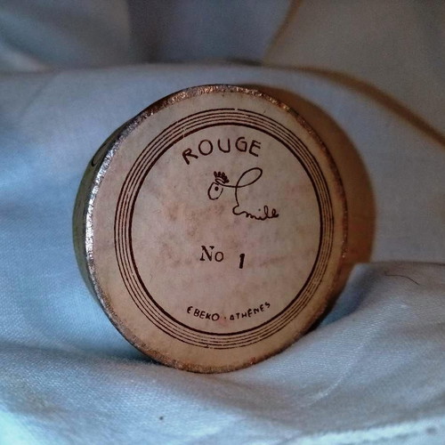 Emile rouge used vintage cardboard box