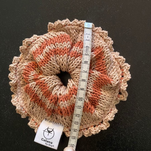 Πλεκτό scrunchie καινούργιο, βαμβακερό με ρίγες και λεπτομέρεια