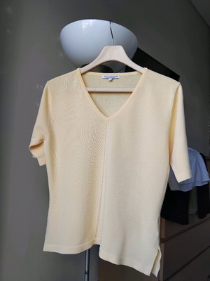 Κοντομάνικο μπλουζάκι arte maxima by Makis Tselios fashion σαν καινούργιο, κίτρινο