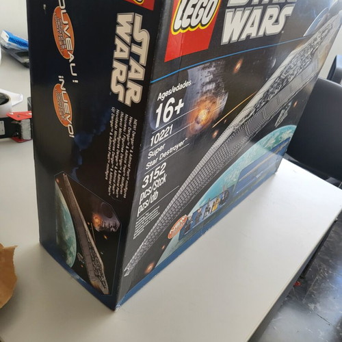 Lego Star Wars Super Star Destroyer 10221 new, unopened