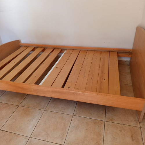 Neoset semi-double bed frame without mattress