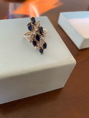 Vintage Sapphire And Diamond White Gold 14K Ring Like New
