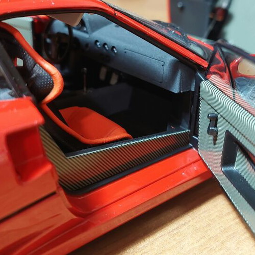 Kyosho Ferrari F40 1:18 scale new release like new