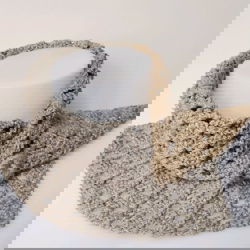 Ανοιξιάτικη γιακάς-μαντήλι από βαμβάκι και λάμε νέος, μπεζ