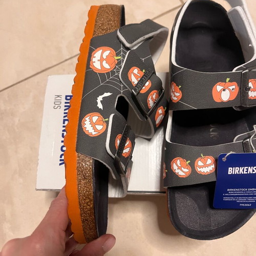 Birkenstock limited edition sandals size 38 black and orange new