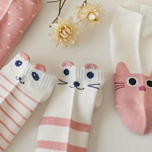 Set of 5 pairs of pink white socks new