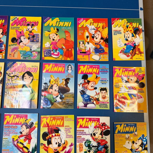 Minnie Disney collectible magazines used, set of 36