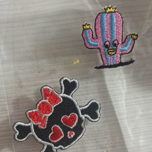 Iron-on patches new (skeleton and cactus)