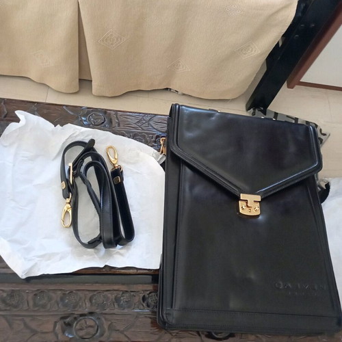Leather briefcase new, black, brand CARNEN Paris