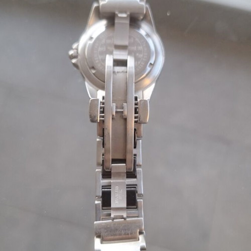 Folli Follie women's silver black watch used