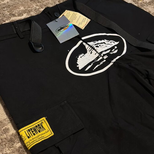 Corteiz Cargo Shorts new with tags, black, size M