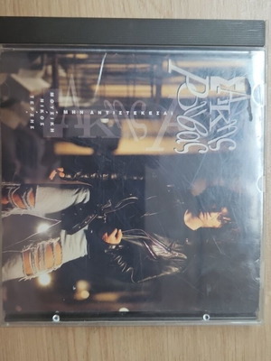 Sakis Rouvas Mhn Antistekesai CD like new, collectible