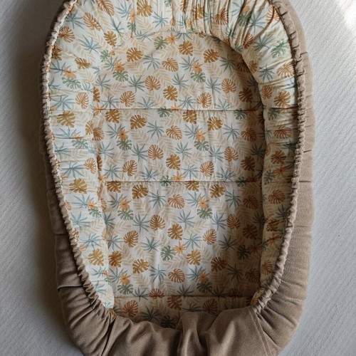 Baby Glory baby nest like new