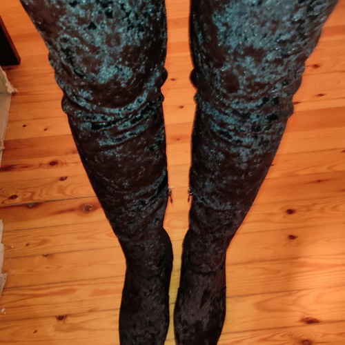 Black velvet over the knee boots Hot Kiss new, size 39