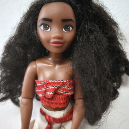 Moana doll from Disney used, original collectible, 2015, Hasbro