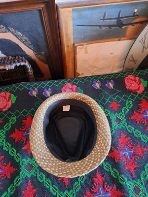 Hat used, size 59cm