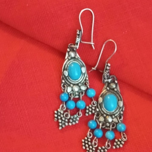 Silver 925 earrings with turquoise beads