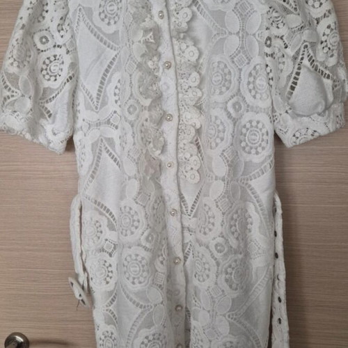 A-Style white dress new, vintage style with pearl buttons