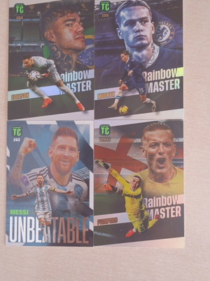 Football cards like new