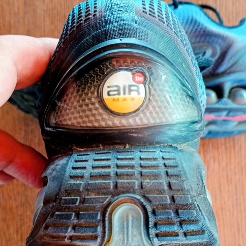 Nike Air Max DN 2024 sneakers like new, black and blue, size 42