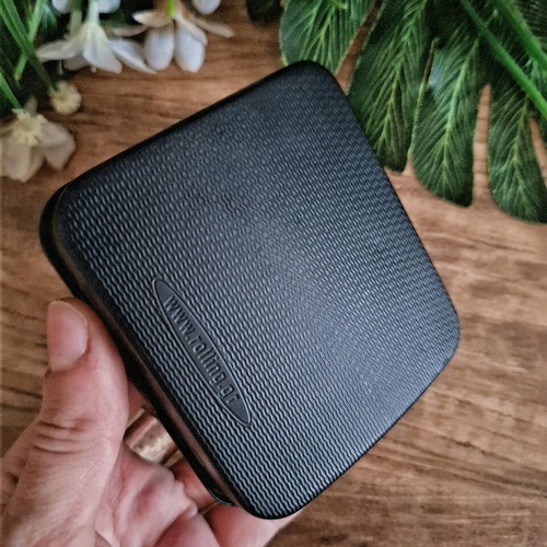 Case for rolling cigarette used, in very good condition
