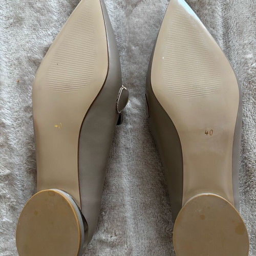 Iris luxury shoes new, grey-beige, size 40