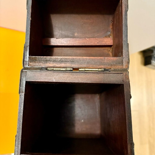 Decorative wooden case used with leatherette for bottle storage