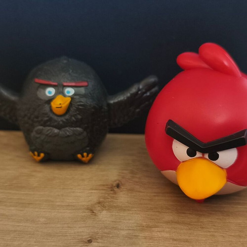 Angry Birds set of 2 figures used
