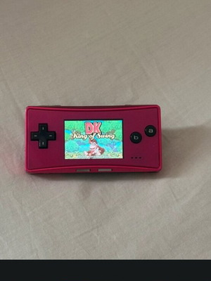 Game Boy Micro pink/fuchsia handheld console