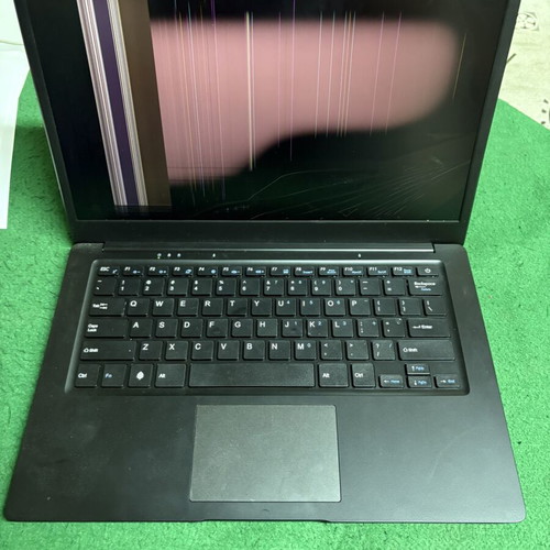 Pinebook Pro 14” Linux Laptop used, screen replacement needed