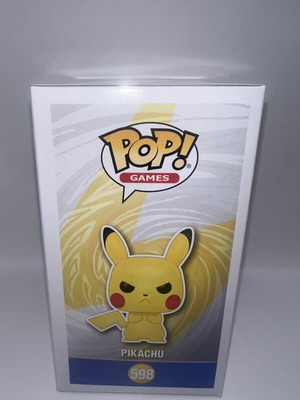 Funko Pop Pikachu #598 Pokémon new vinyl figure