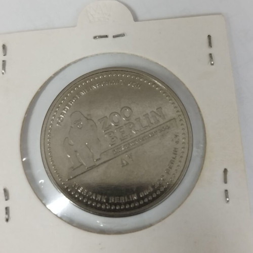 Berlin Zoo souvenir coin with gorilla like new